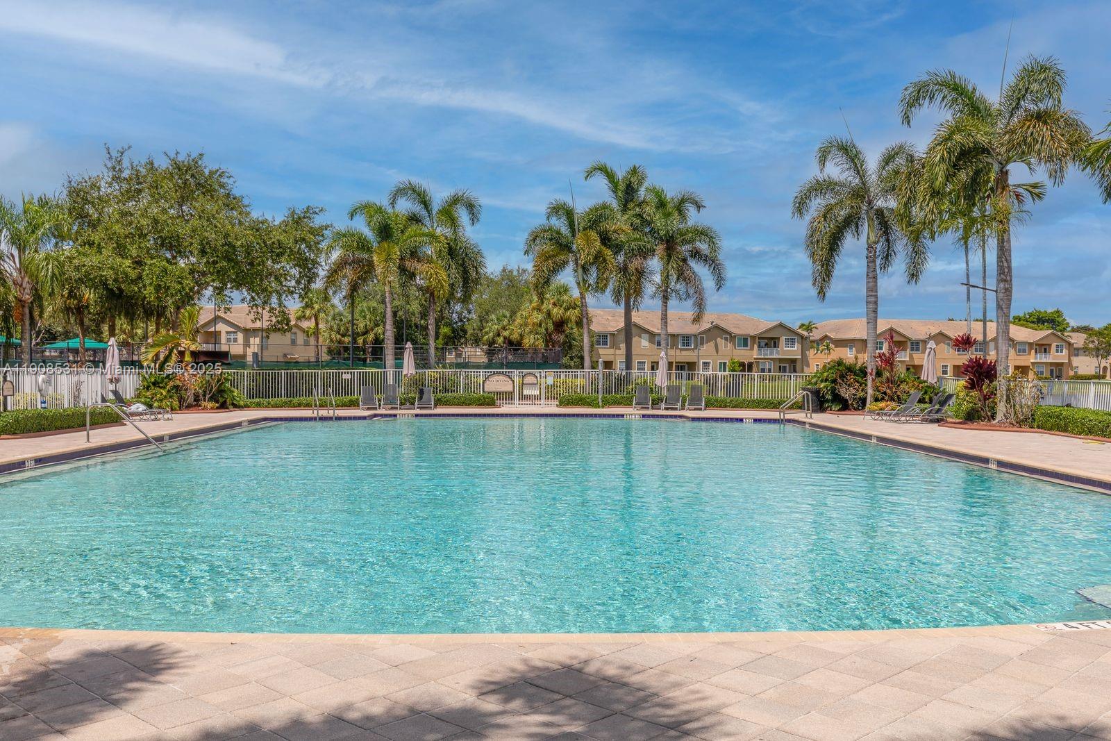 BANYAN BAY CONDO - Residential