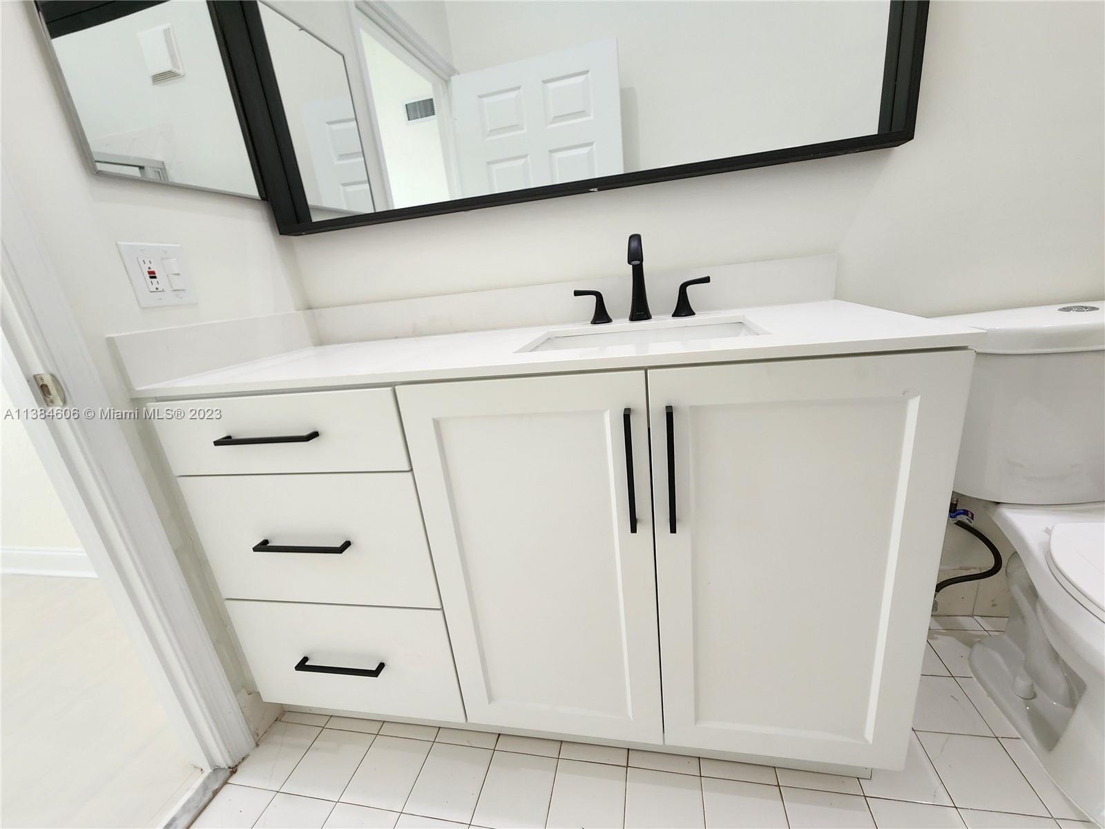 PARCEL D AT SUNSET LAKES - Residential Lease