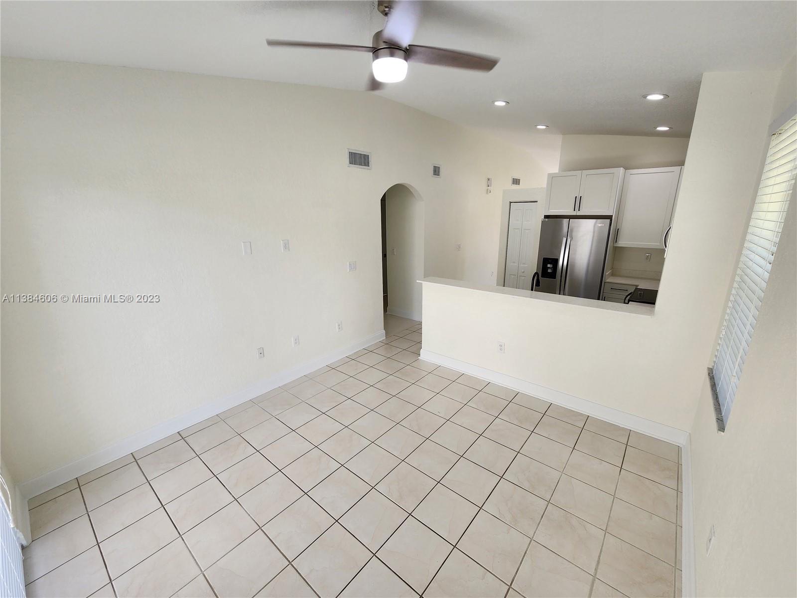 PARCEL D AT SUNSET LAKES - Residential Lease