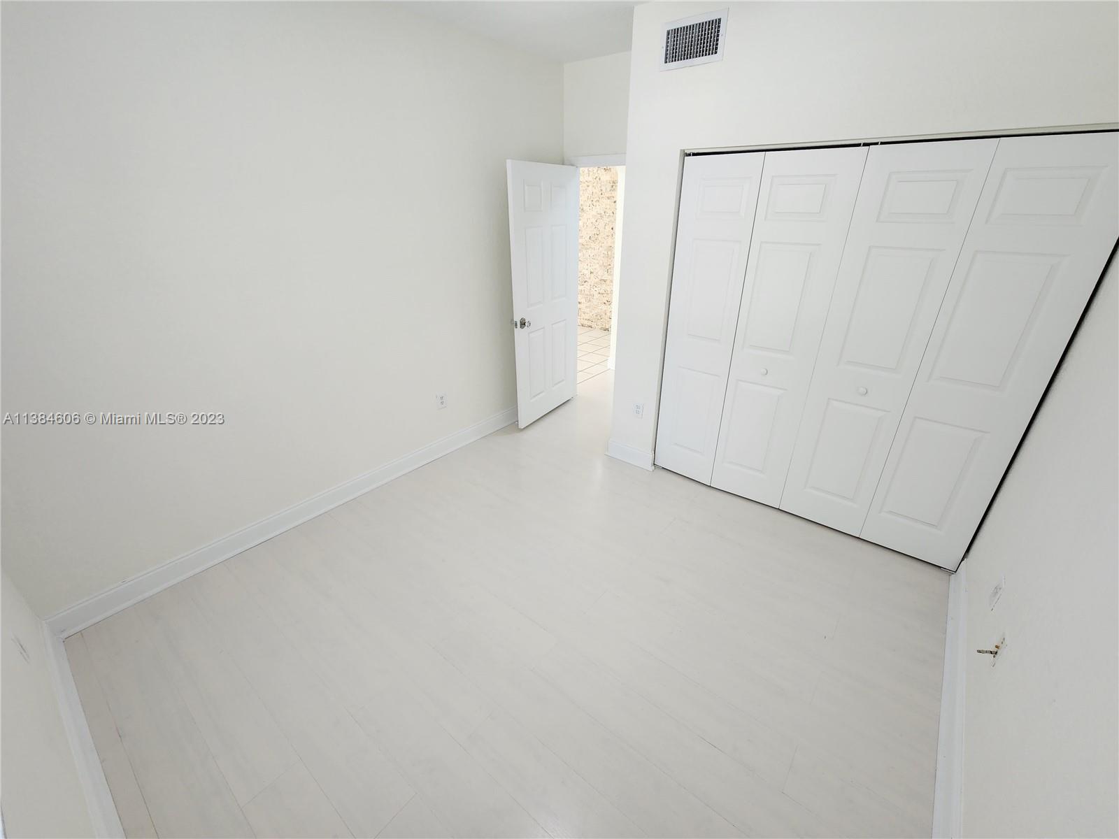 PARCEL D AT SUNSET LAKES - Residential Lease