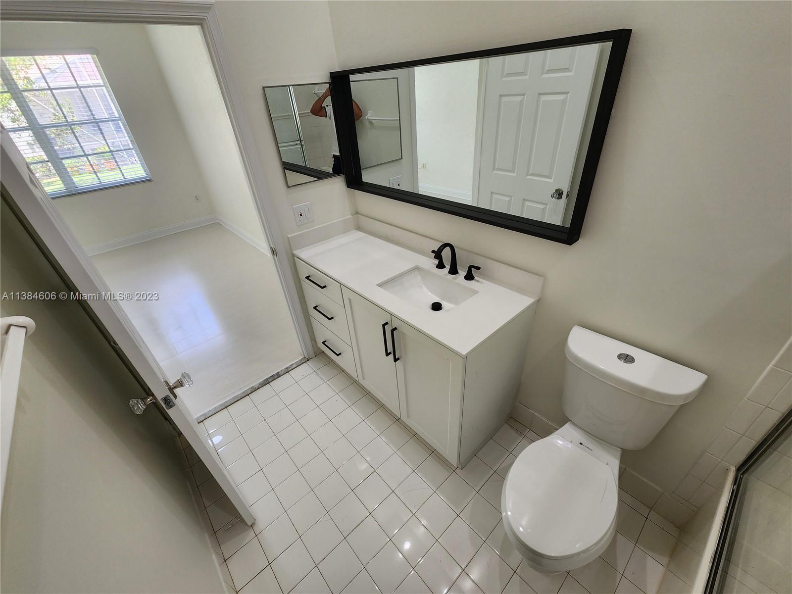 PARCEL D AT SUNSET LAKES - Residential Lease