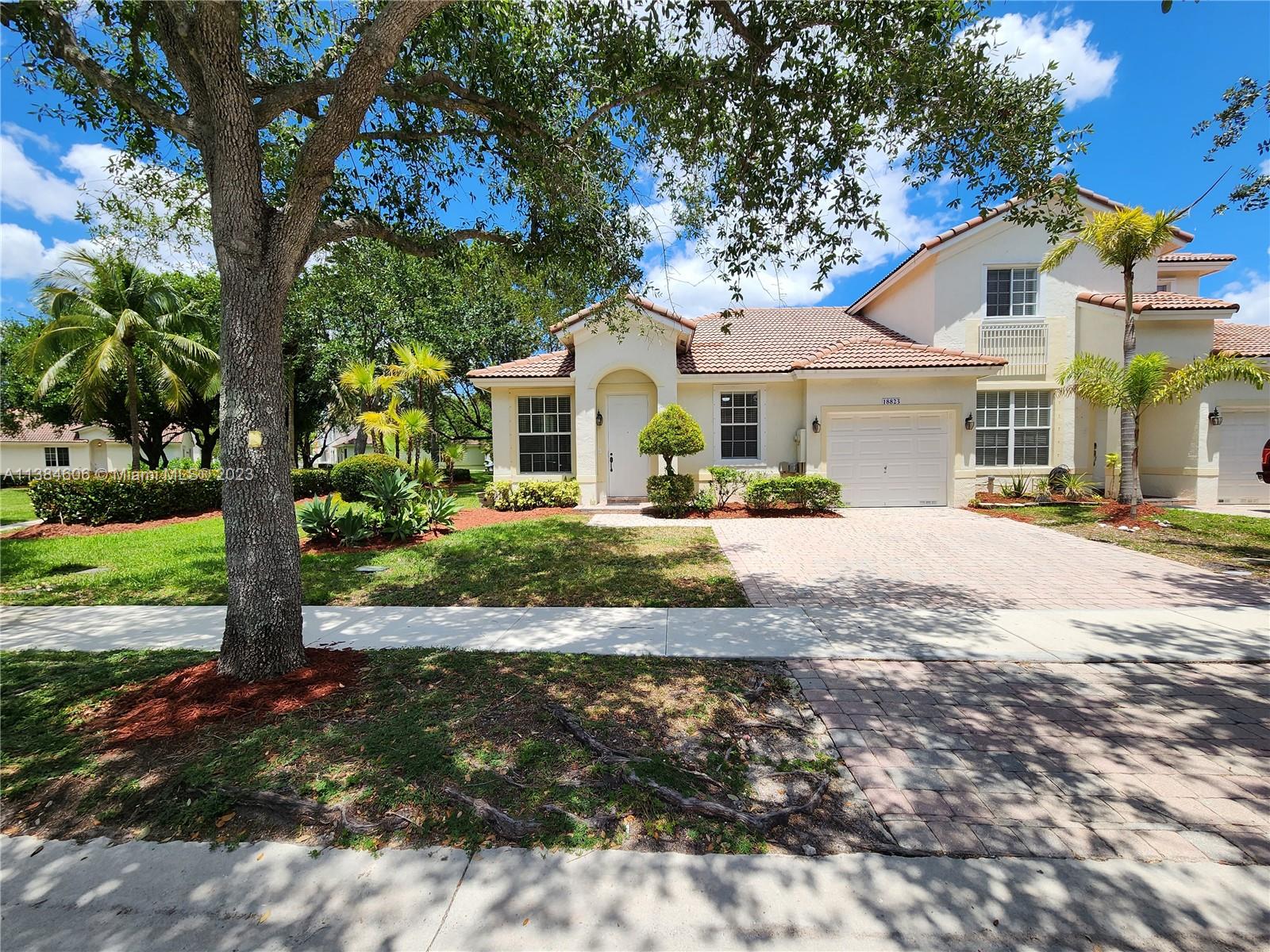 PARCEL D AT SUNSET LAKES - Residential Lease