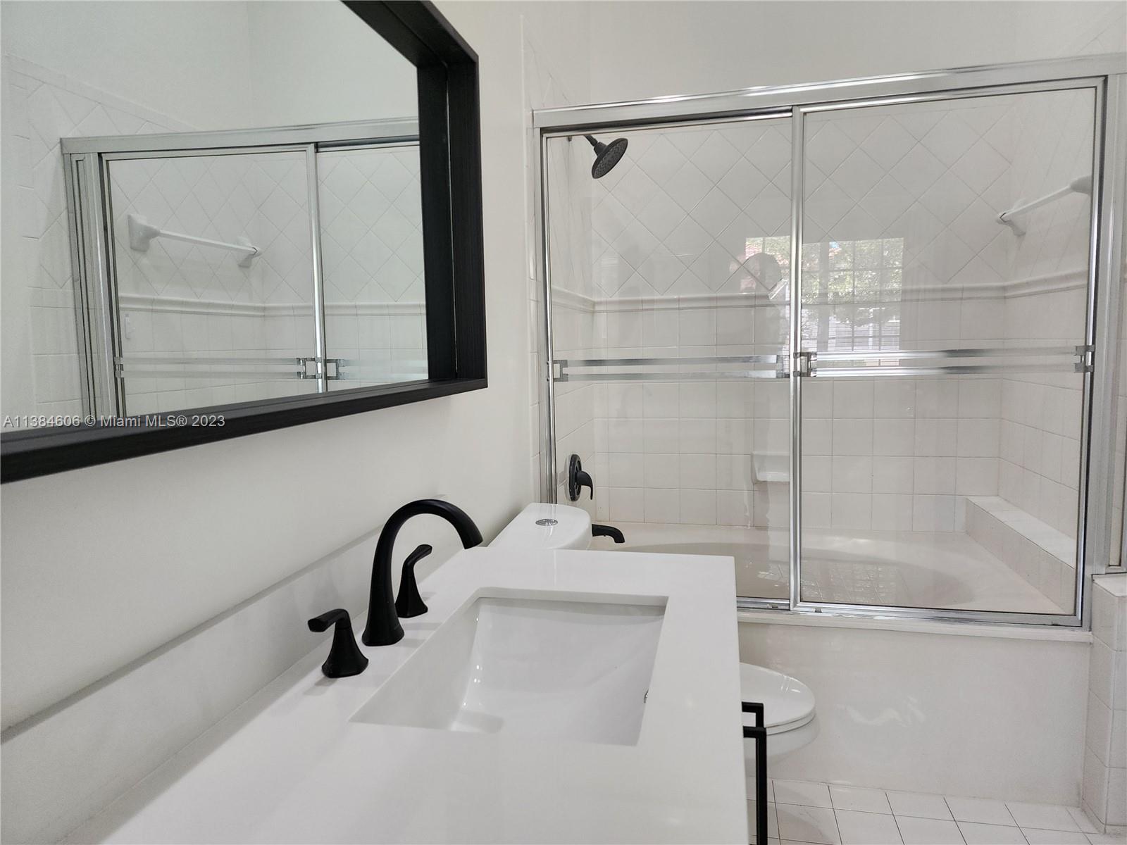 PARCEL D AT SUNSET LAKES - Residential Lease