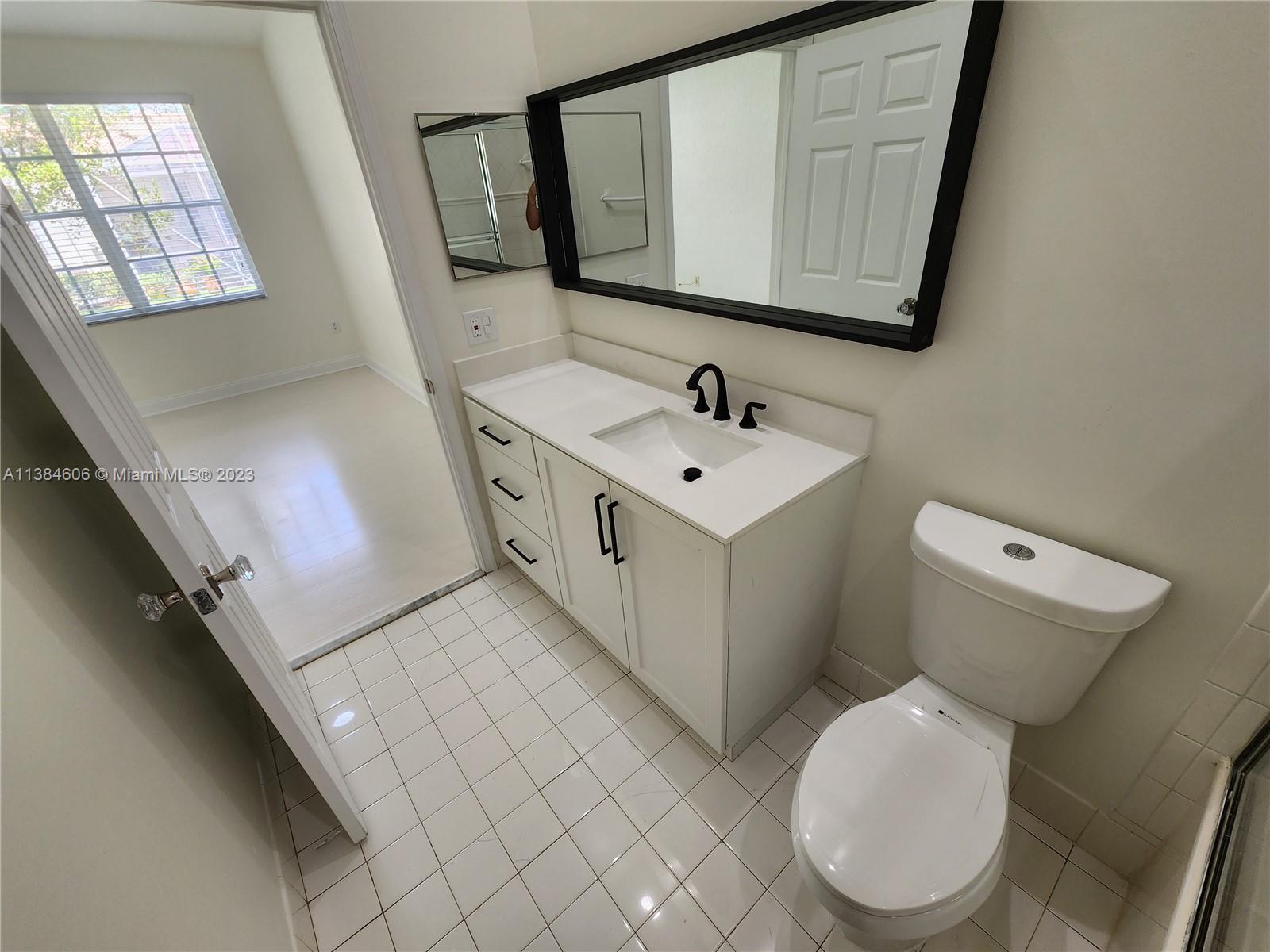 PARCEL D AT SUNSET LAKES - Residential Lease