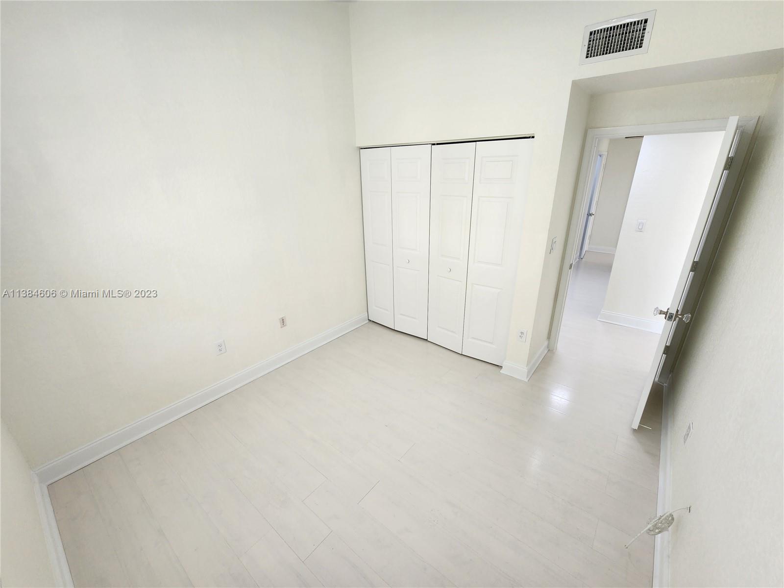 PARCEL D AT SUNSET LAKES - Residential Lease