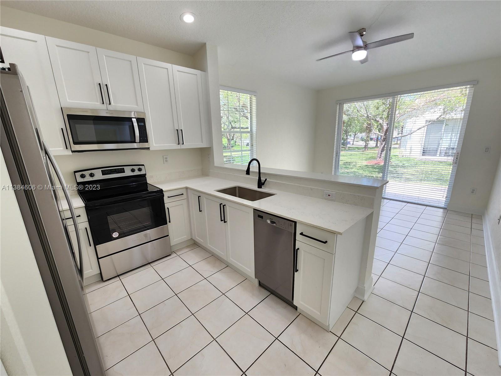 PARCEL D AT SUNSET LAKES - Residential Lease