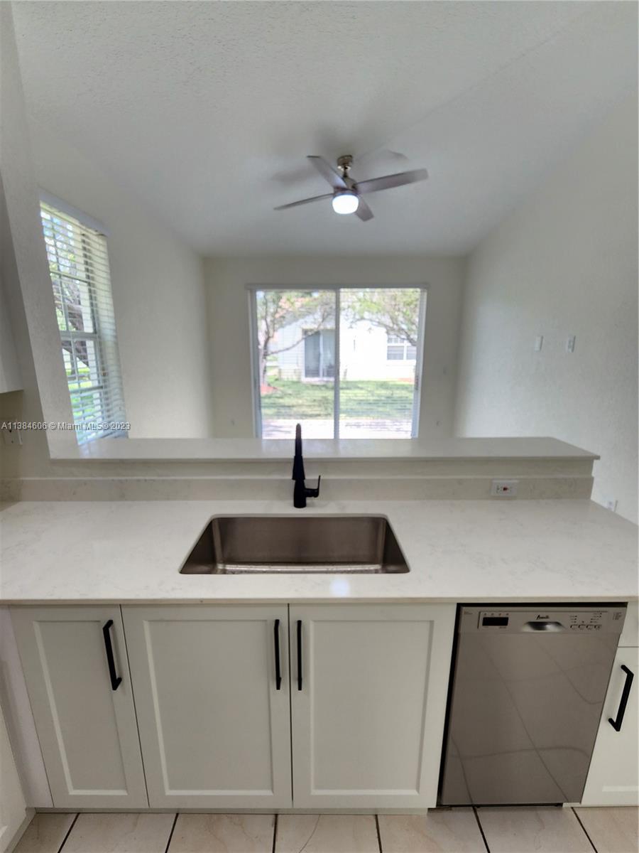 PARCEL D AT SUNSET LAKES - Residential Lease