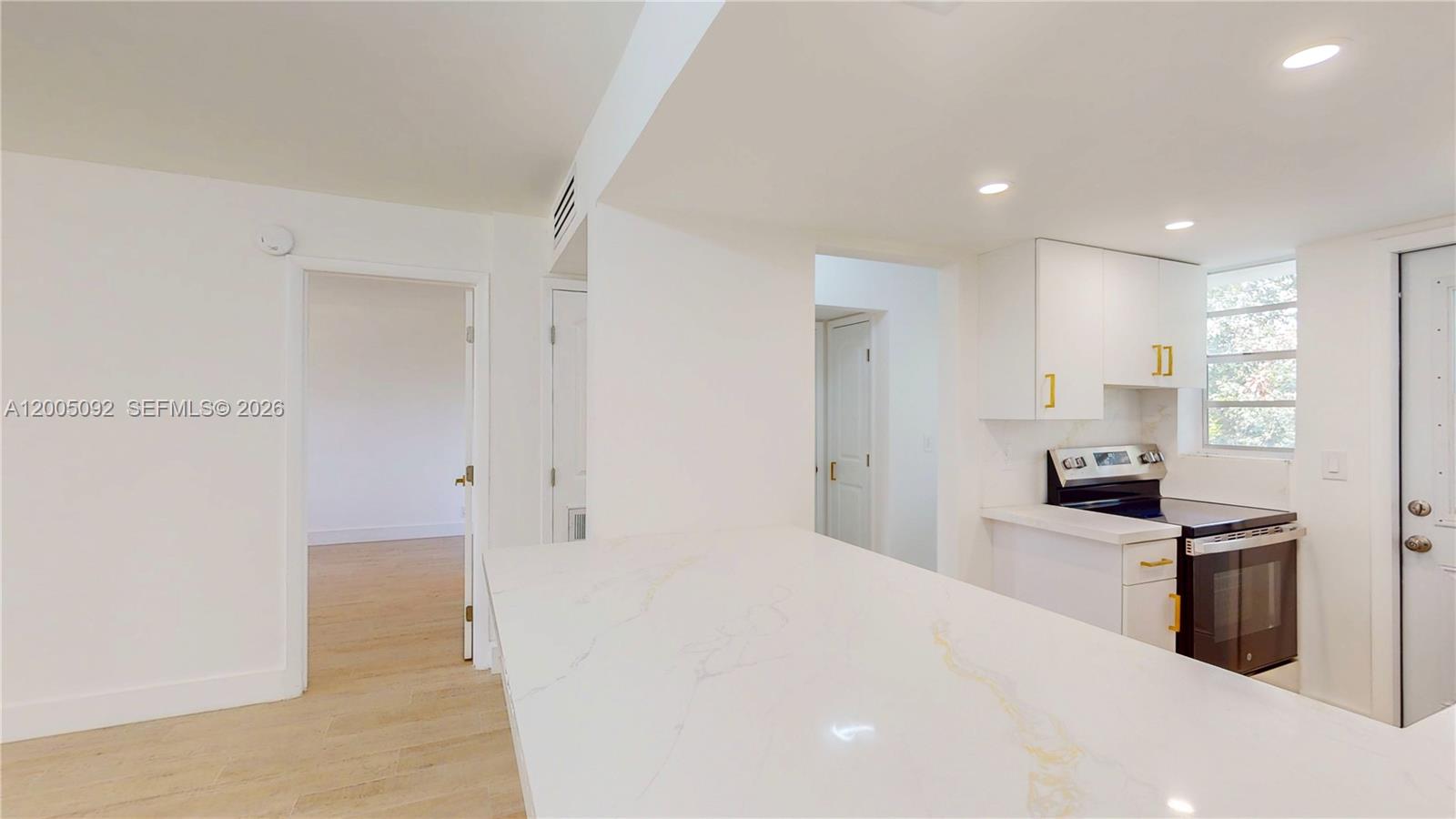 APRIL SONG CONDO - Residential