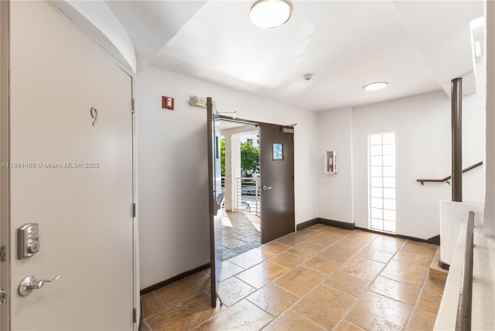 KEN MAE GARDEN CONDO - Residential