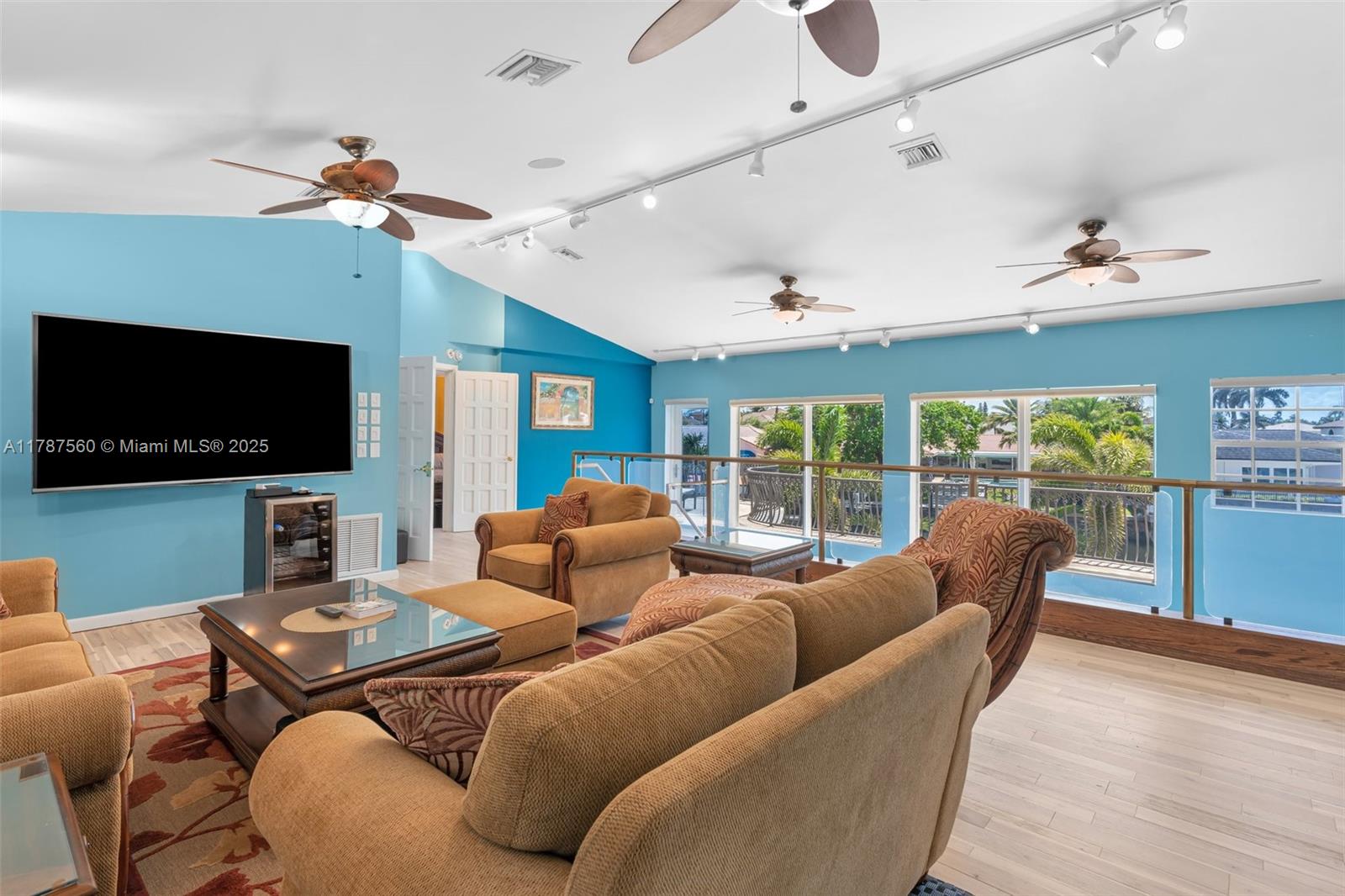 COVE 5TH SEC - Residential