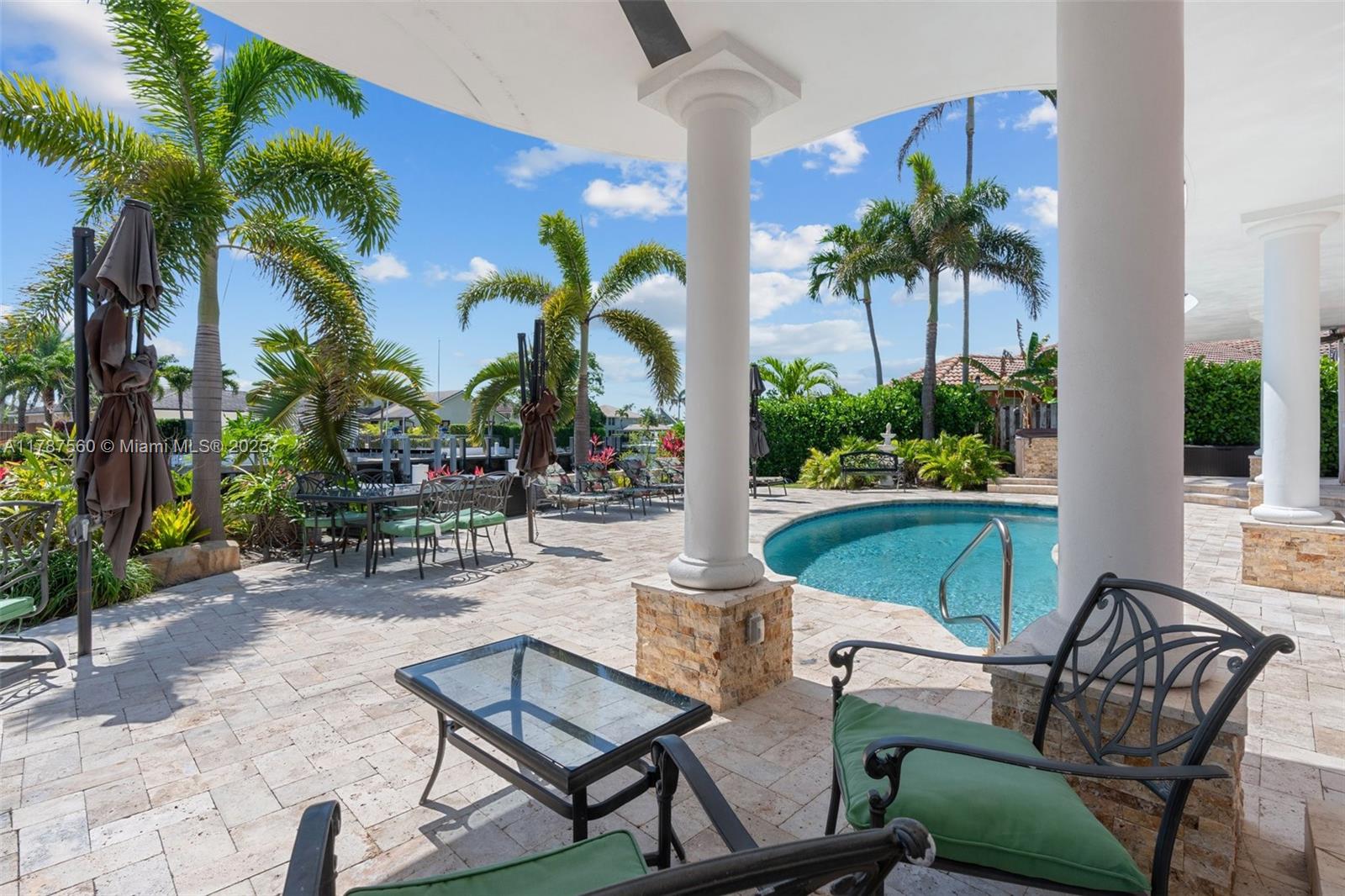 COVE 5TH SEC - Residential