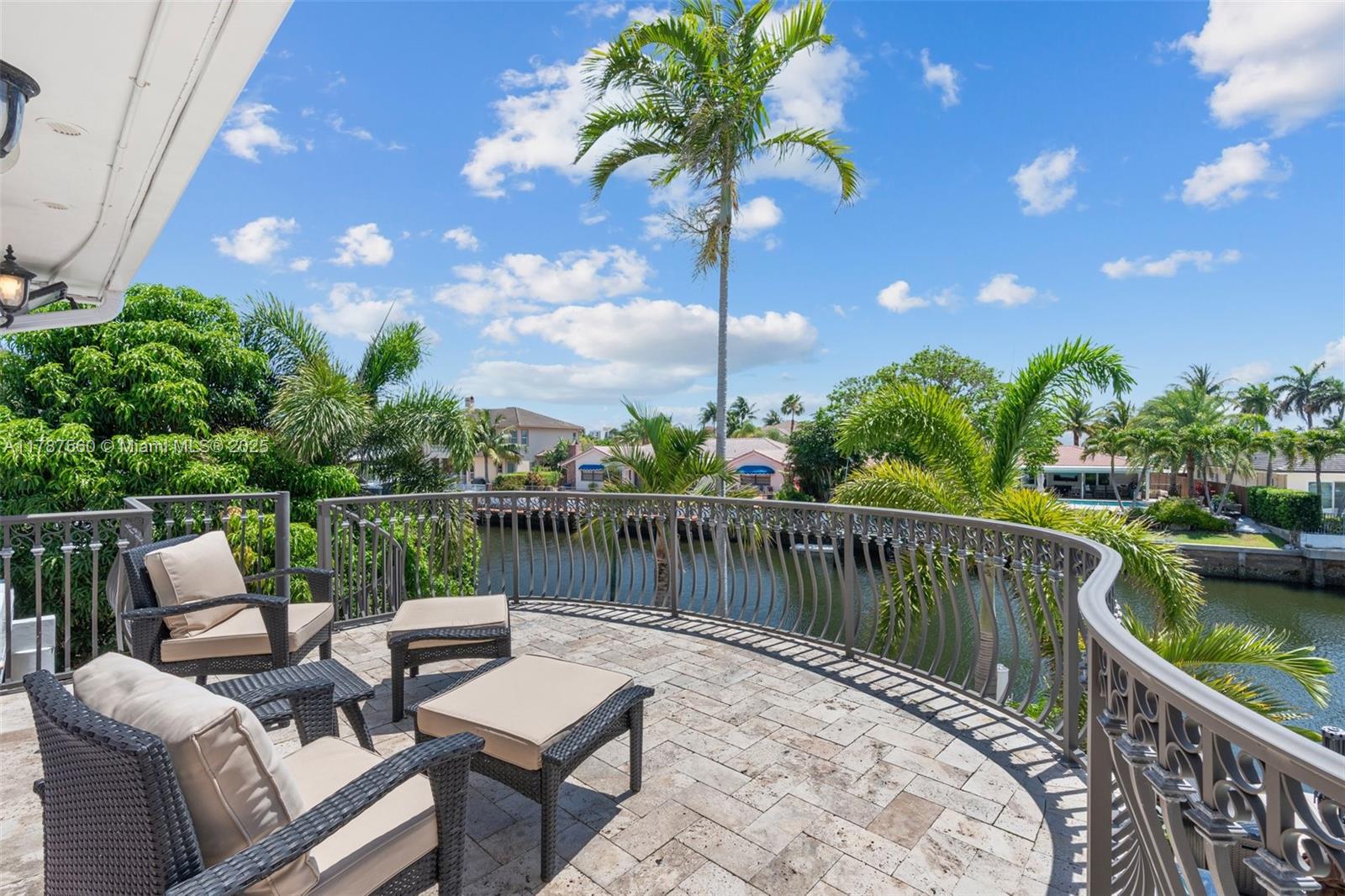 COVE 5TH SEC - Residential