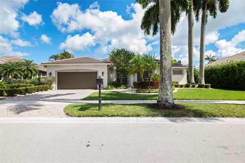 Tiny photo for 2556 Eagle Run Ln, Weston, FL 33327 (MLS # A12004305)