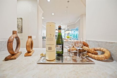 Tiny photo for 2556 Eagle Run Ln, Weston, FL 33327 (MLS # A12004305)