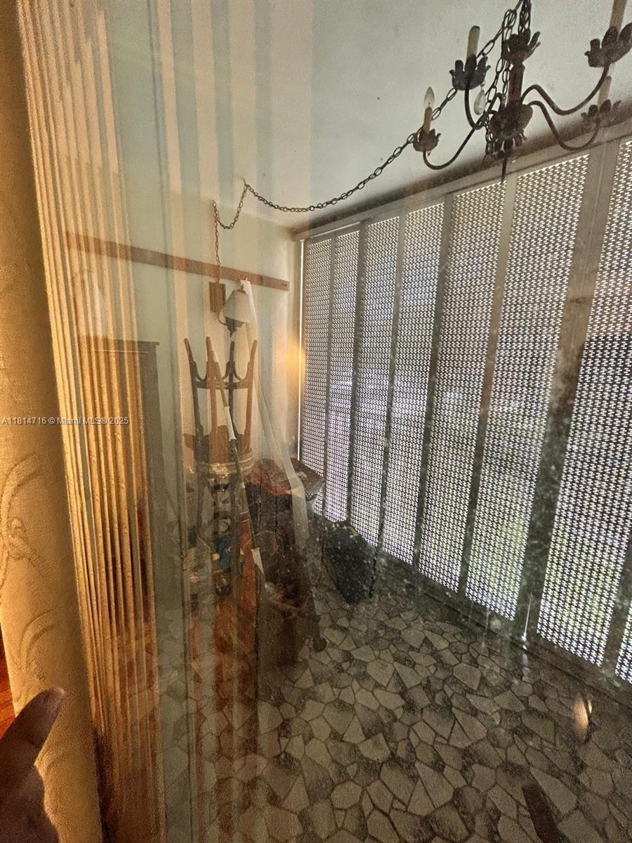 LAKE PARK CONDO NO 1 - BL - Residential