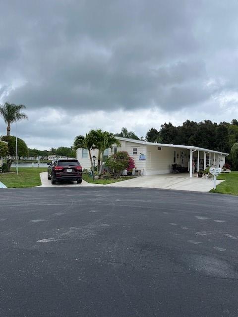 Property for Sale at 4475 Se Basswood Terrace Ter, Stuart, Martin County, Florida - Bedrooms: 2 
Bathrooms: 2  - $198,000
