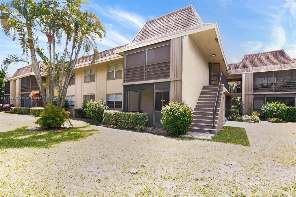 Photo of 1251 NW 13th St #340C, Boca Raton, FL 33486 (MLS # A11788769)