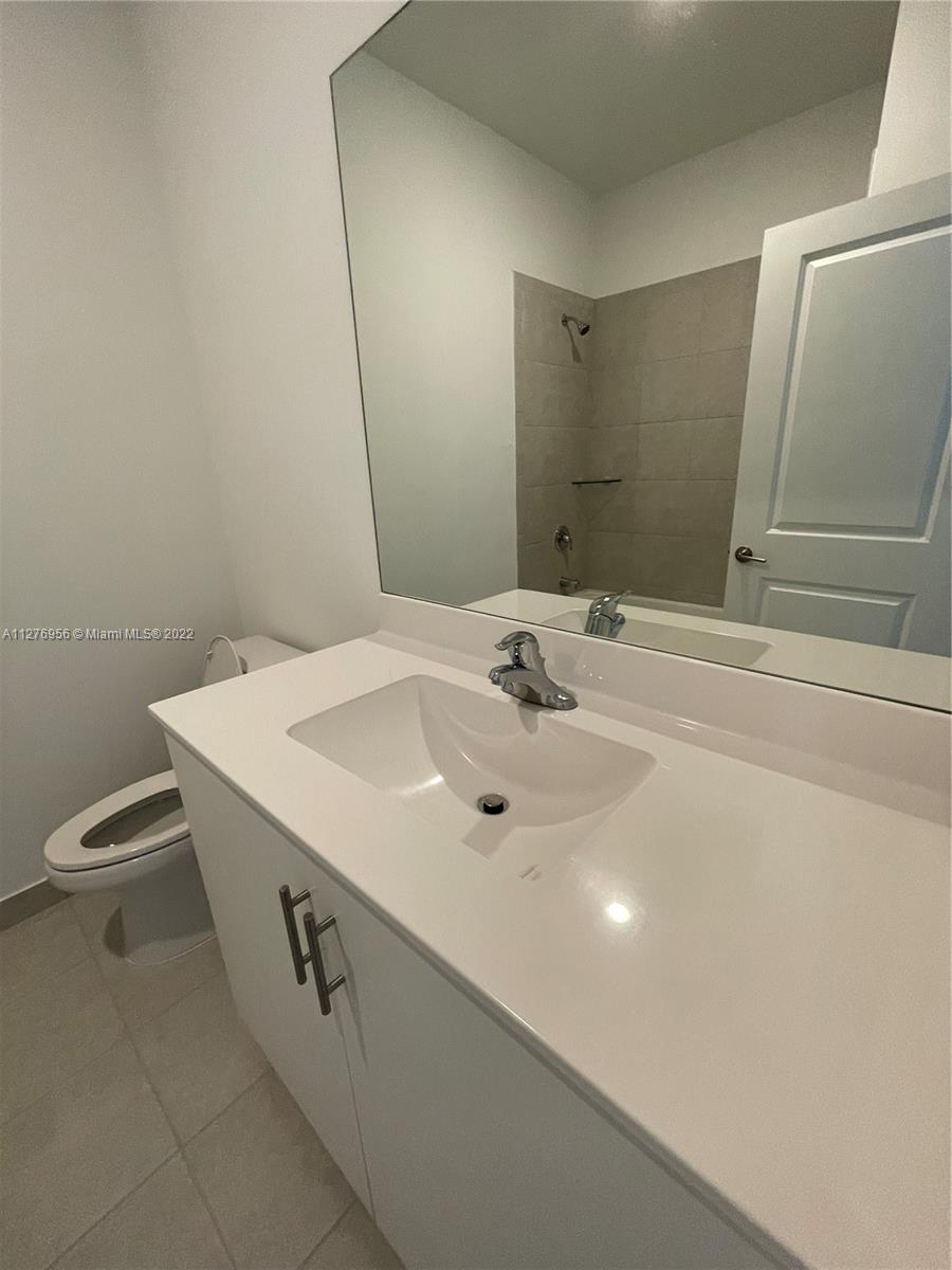 Corsica - Residential Lease