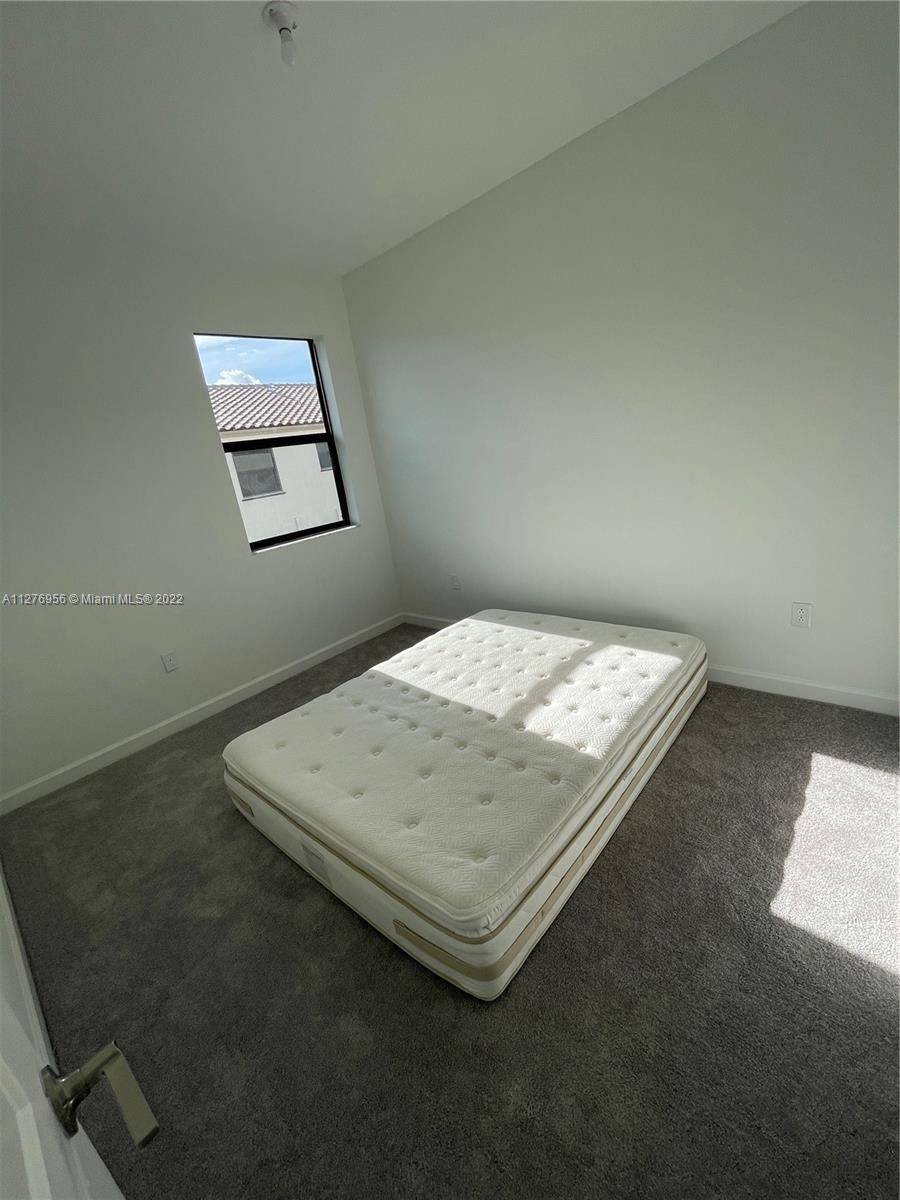 Corsica - Residential Lease