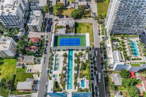 700 NE 26th Ter 4506 Miami FL 33137