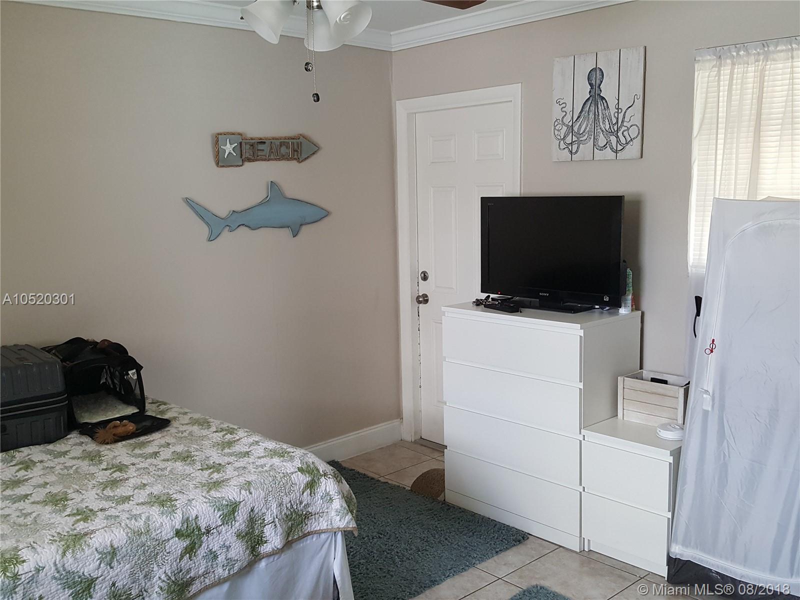 CORAL RIDGE ISLES - Residential Lease