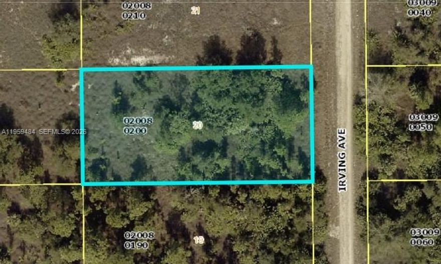 Great lot to build your dream home, Looking to build we will your home for you as well. 
Reach out to me for more info.