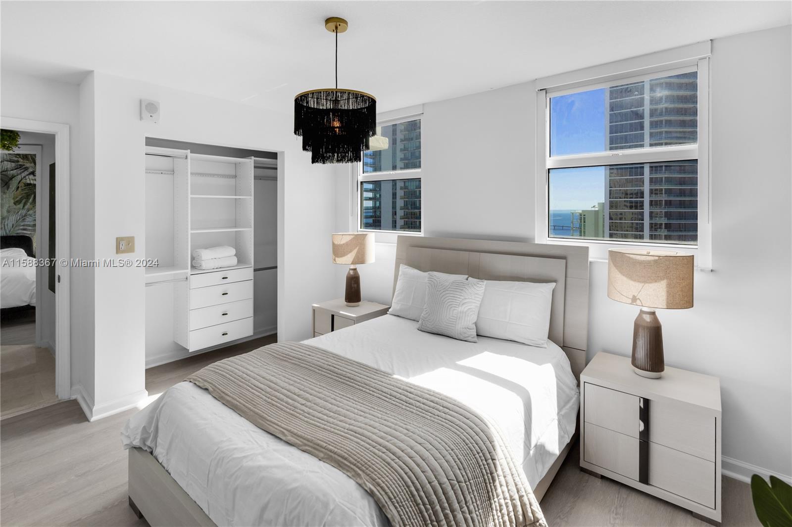 THE CLUB AT BRICKELL BAY - Residential