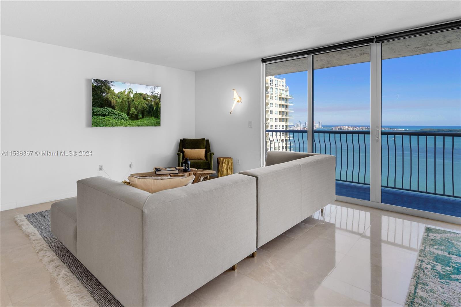 THE CLUB AT BRICKELL BAY - Residential
