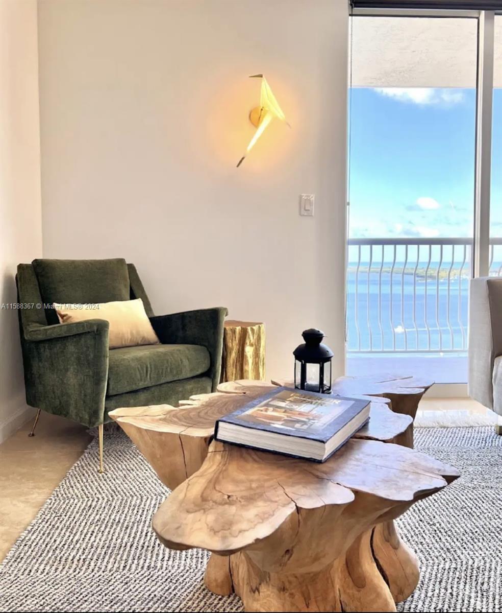 THE CLUB AT BRICKELL BAY - Residential