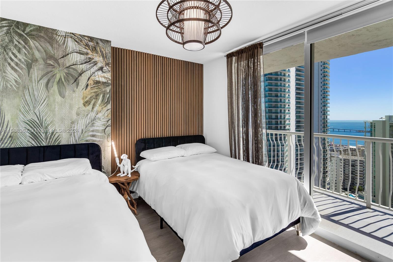 THE CLUB AT BRICKELL BAY - Residential