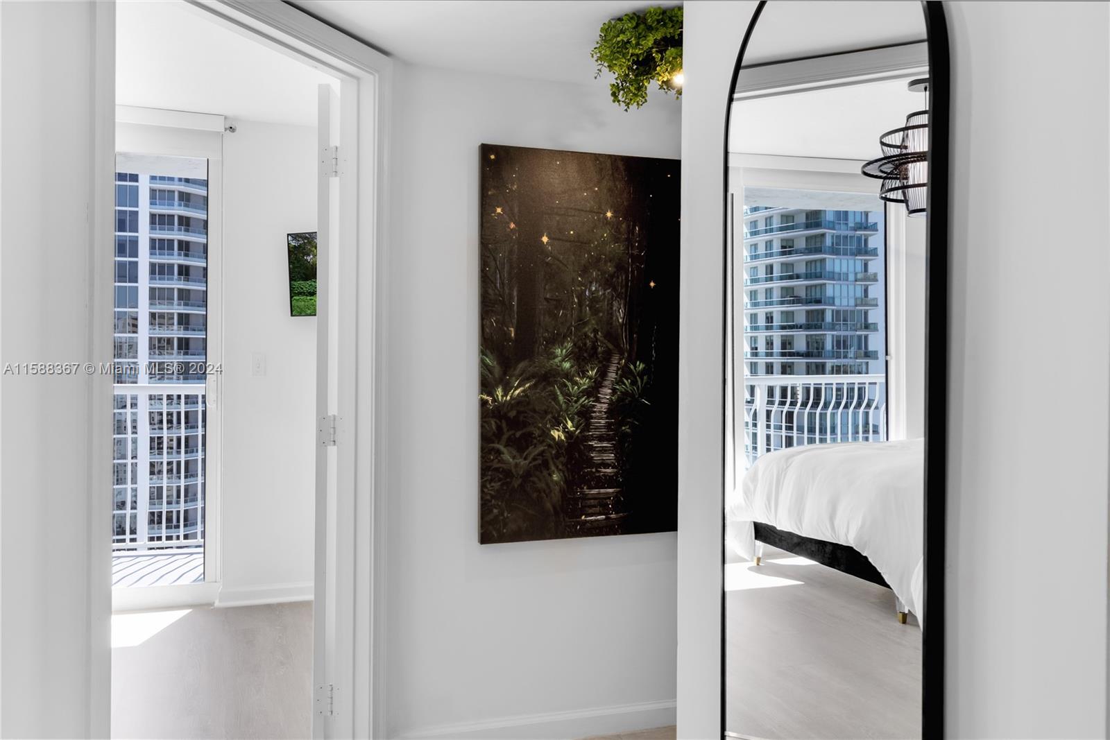 THE CLUB AT BRICKELL BAY - Residential