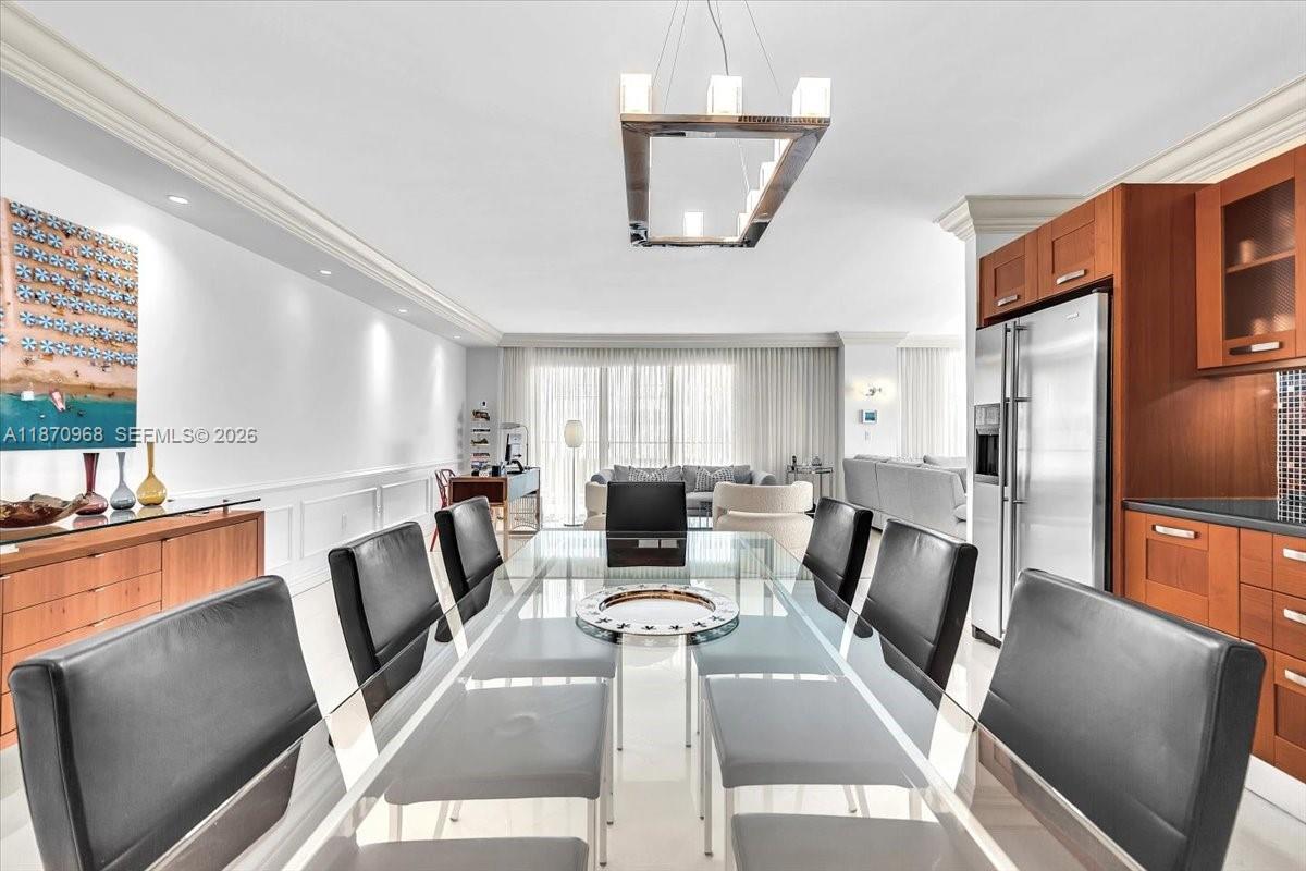 BALMORAL CONDO - Residential