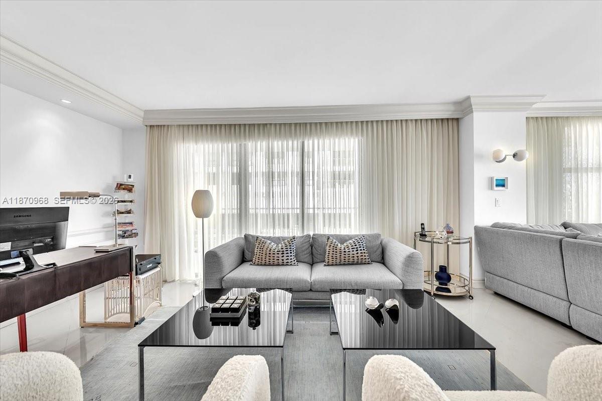 BALMORAL CONDO - Residential