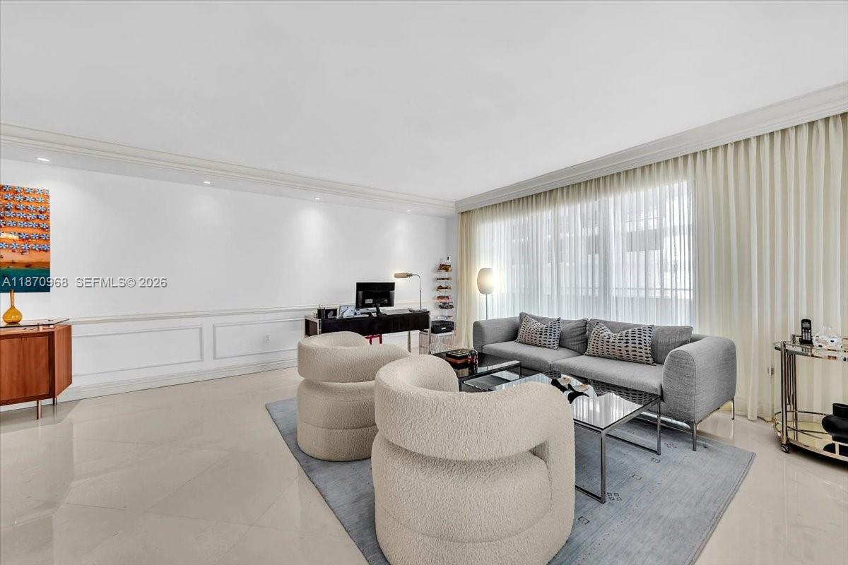 BALMORAL CONDO - Residential