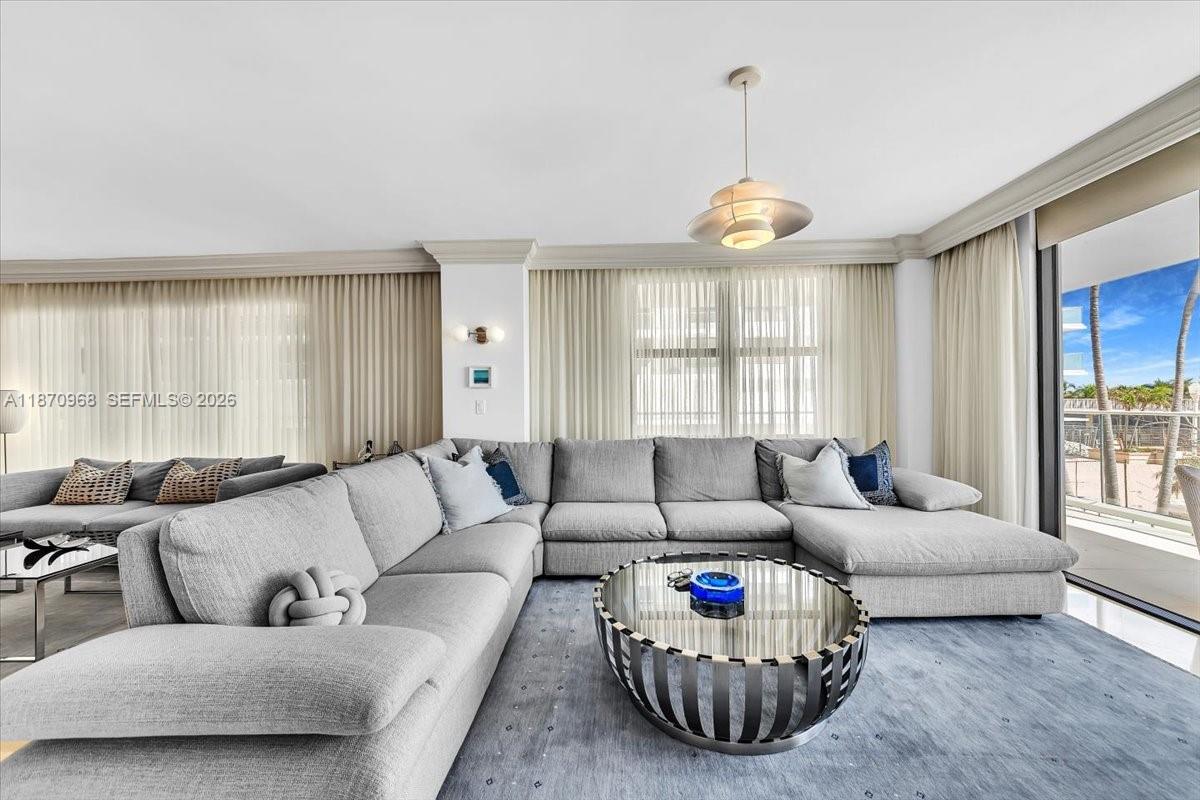 BALMORAL CONDO - Residential