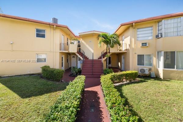 SKY LAKE GARDENS NO 3 CON - Residential