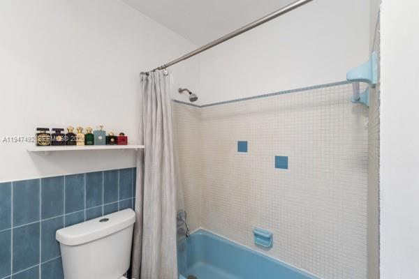 SKY LAKE GARDENS NO 3 CON - Residential