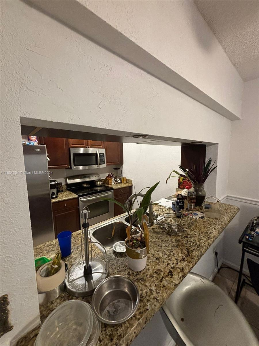 PARK PLACE TOWNHOMES - Residential