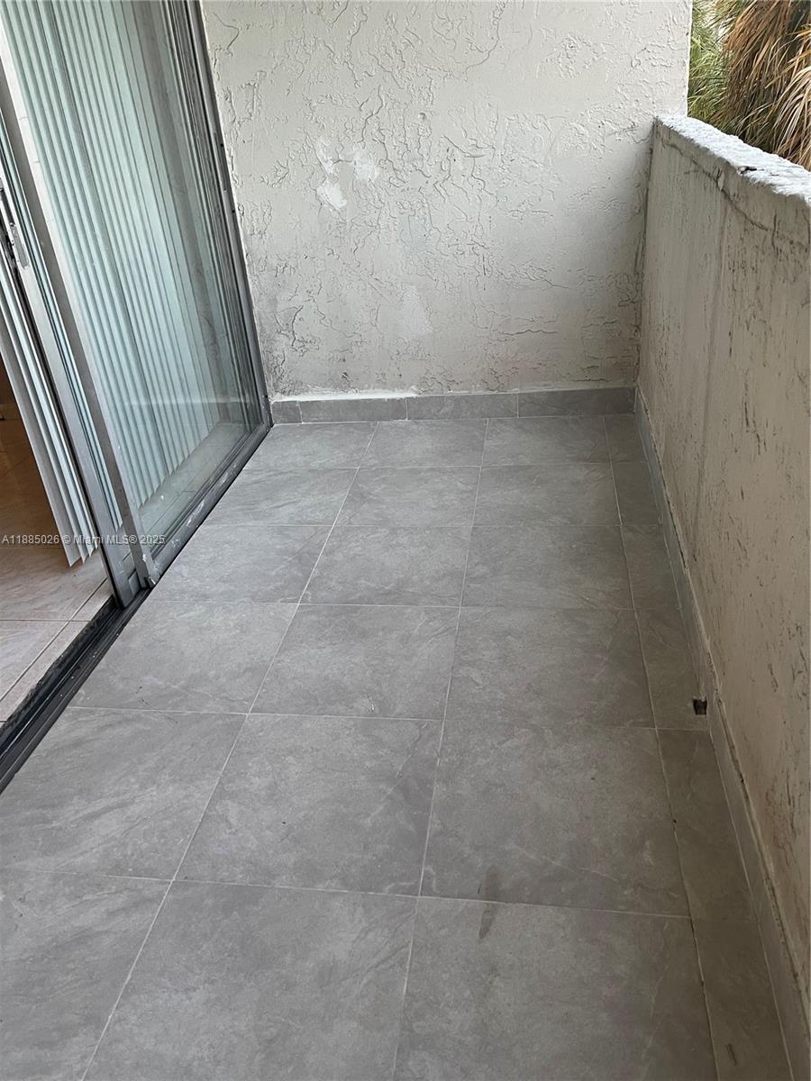 SAMARI LAKE EAST CONDO - Residential Lease