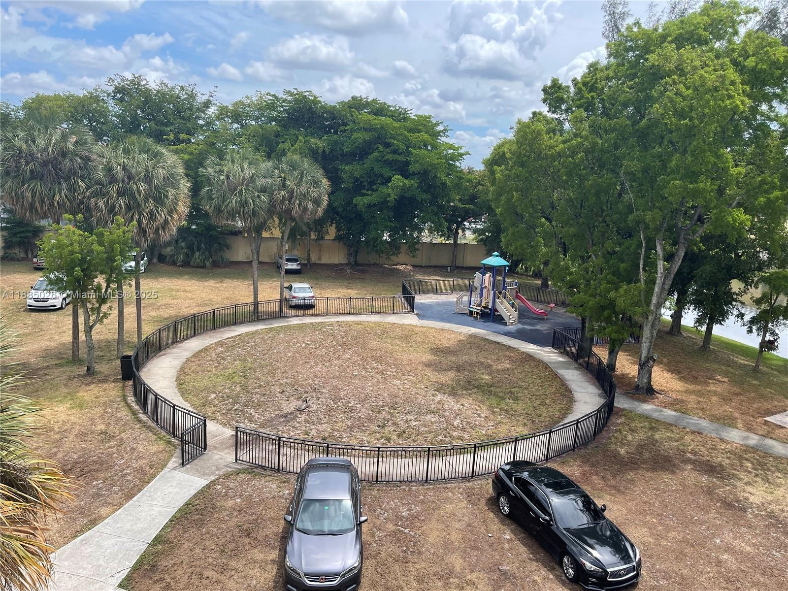 SAMARI LAKE EAST CONDO - Residential Lease