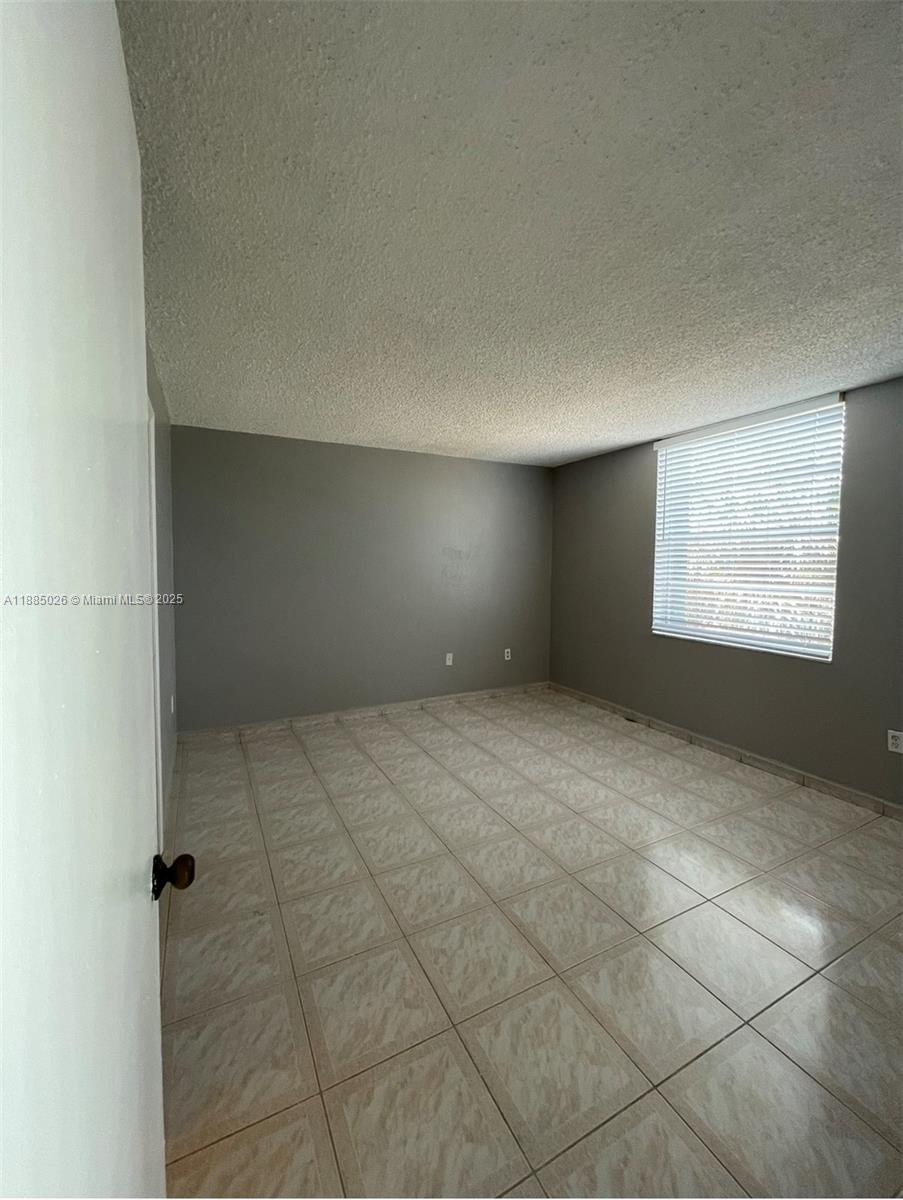 SAMARI LAKE EAST CONDO - Residential Lease