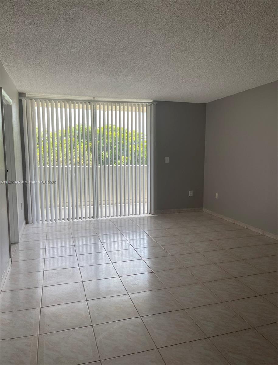 SAMARI LAKE EAST CONDO - Residential Lease