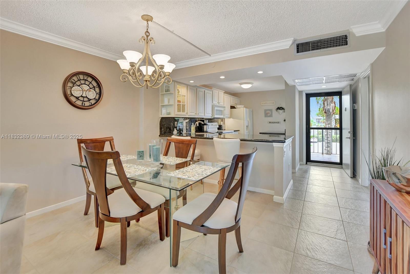 14 Royal Palm Way 303