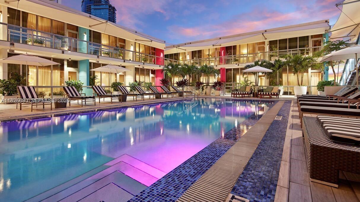 MARQUIS CONDO - Residential