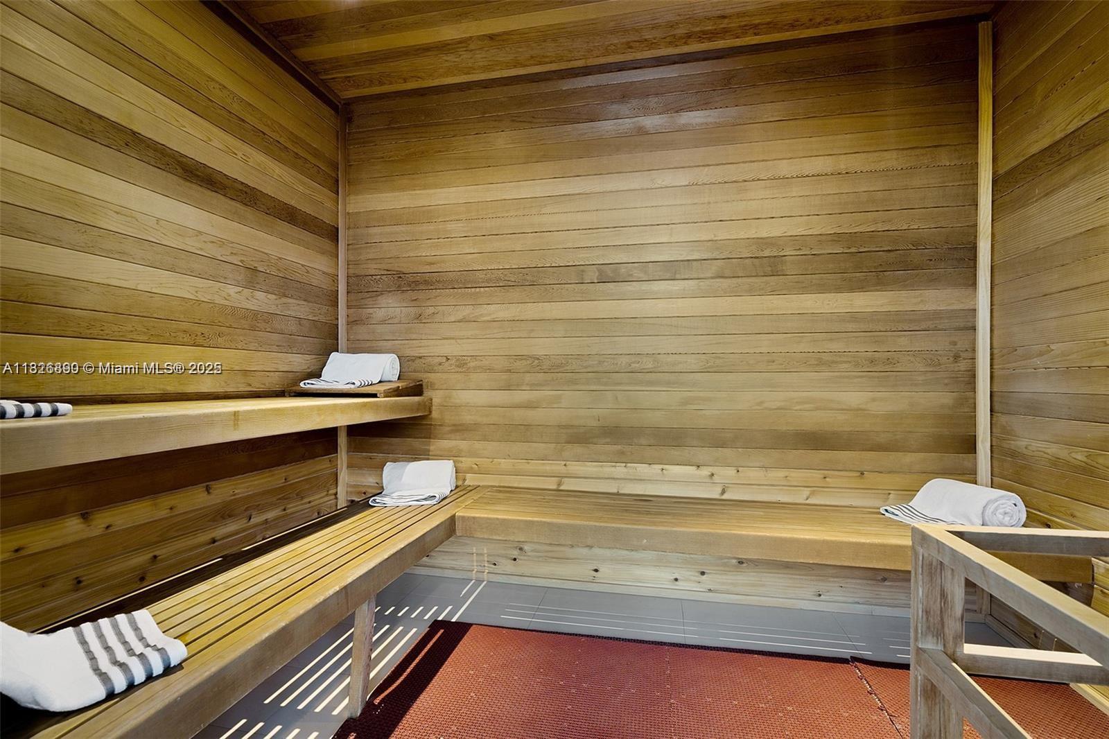 MARQUIS CONDO - Residential