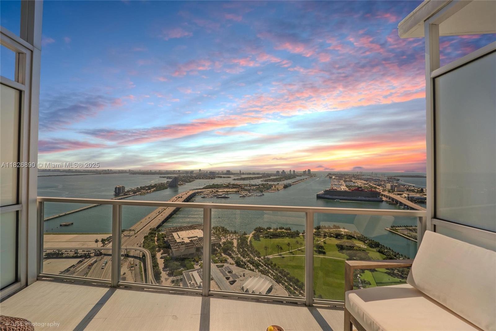 MARQUIS CONDO - Residential