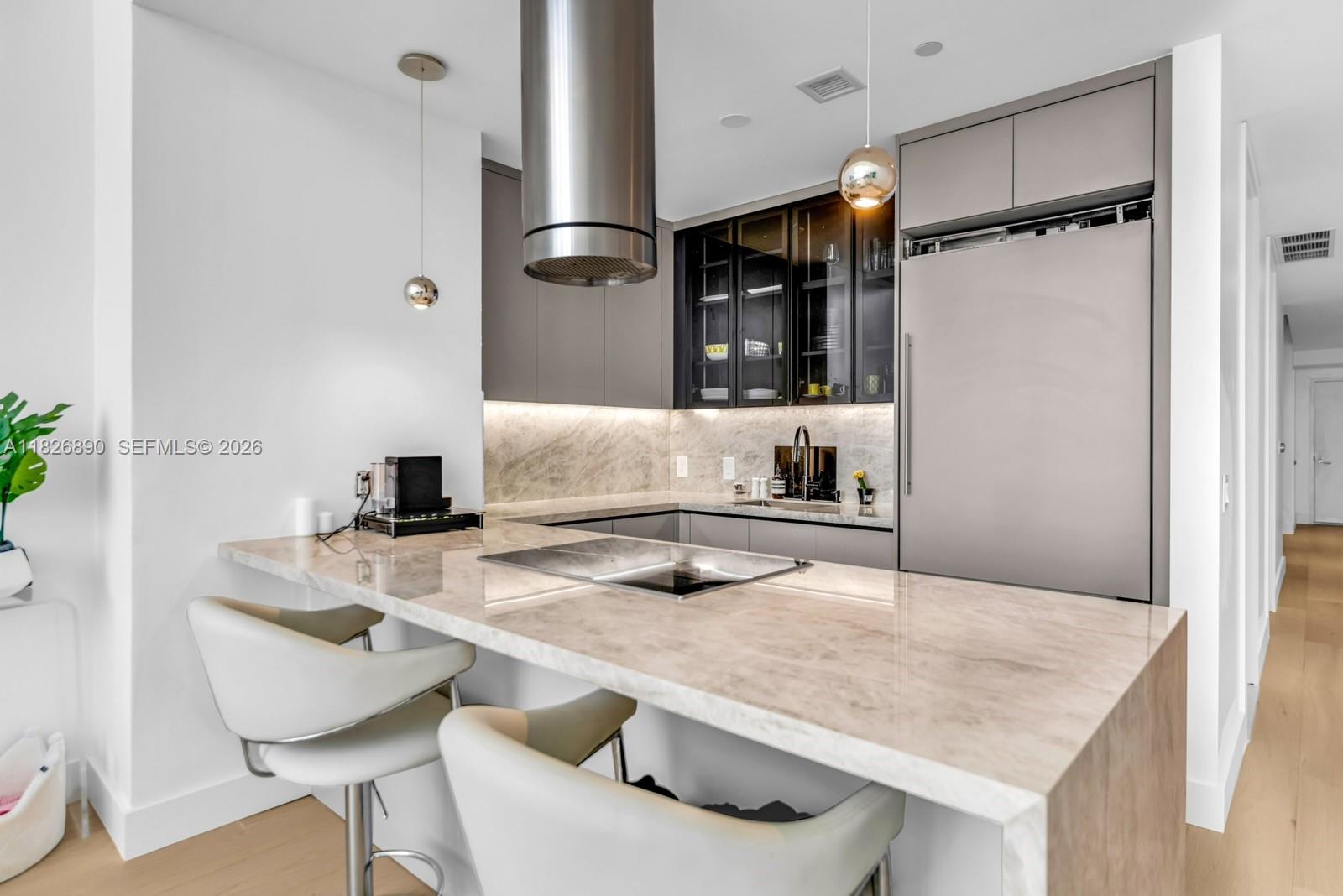 1100 Biscayne Blvd 4305