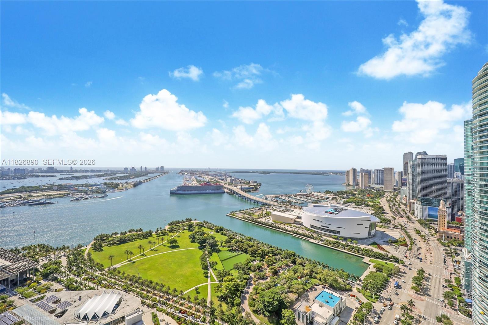 MARQUIS CONDO - Residential