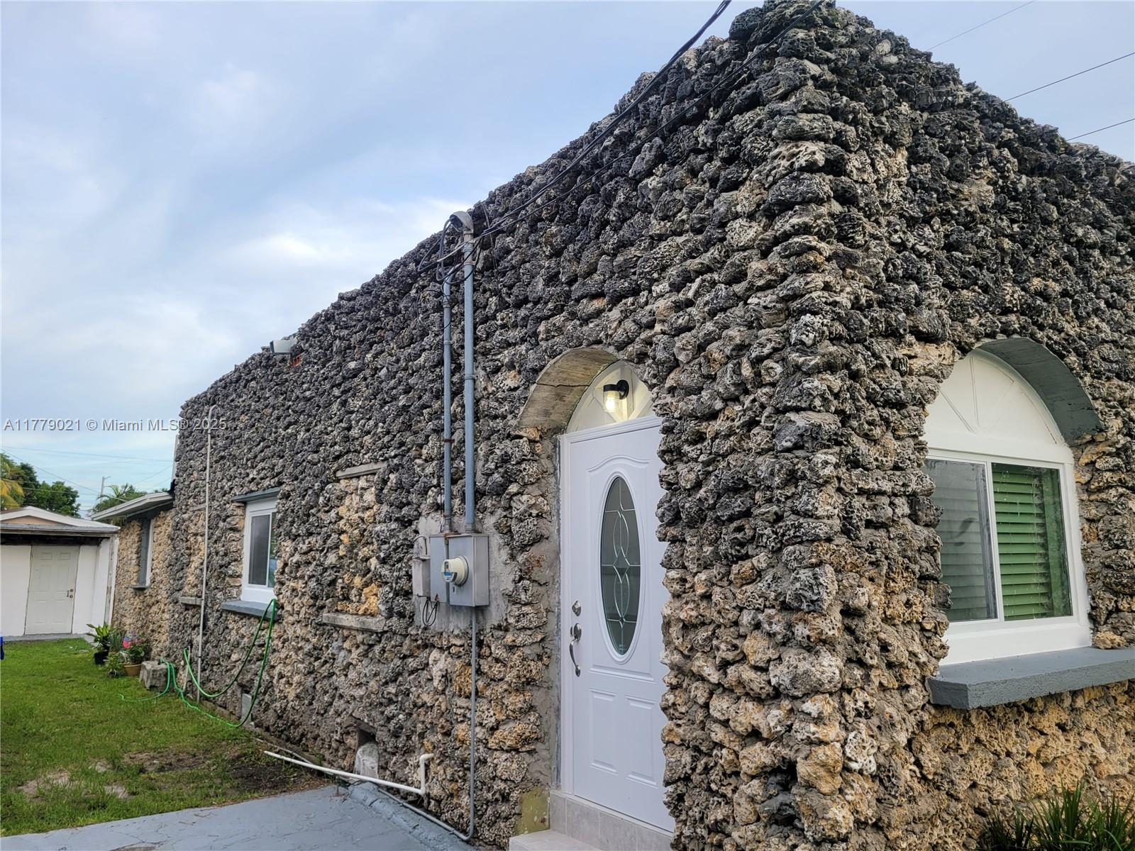 Property for Sale at 511 Nw 62nd Ave, Miami, Broward County, Florida - Bedrooms: 3 
Bathrooms: 2  - $698,000