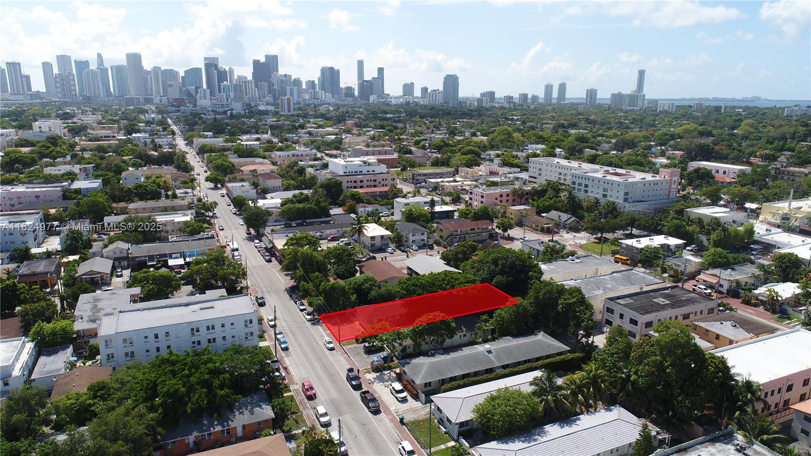 1514 SW 6th St, Miami, FL, 33135/$1,400,000 1 1514 SW 6th St